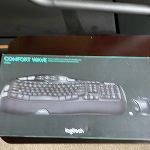 Logitech keyboard mk550